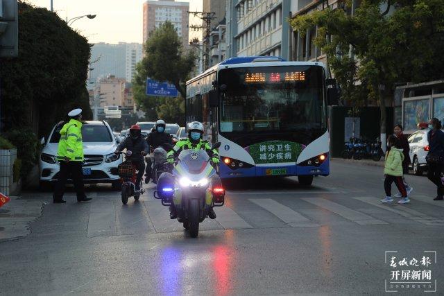 玉溪司机最新招聘，背景、影响分析与最新招聘详情